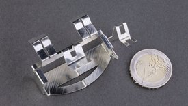 Laser-Biegeteil aus Federmaterial, 60 x 35 x 25 mm